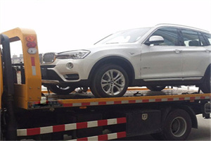 新邱拖车24小时服务电话